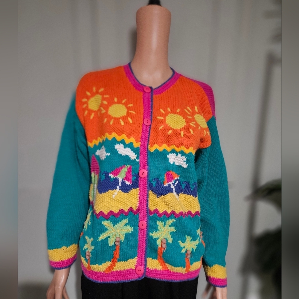 Vintage Hand Knit Beach Scene Cardigan – Statement Graphic Sweater. S/M - Picture 4 of 16